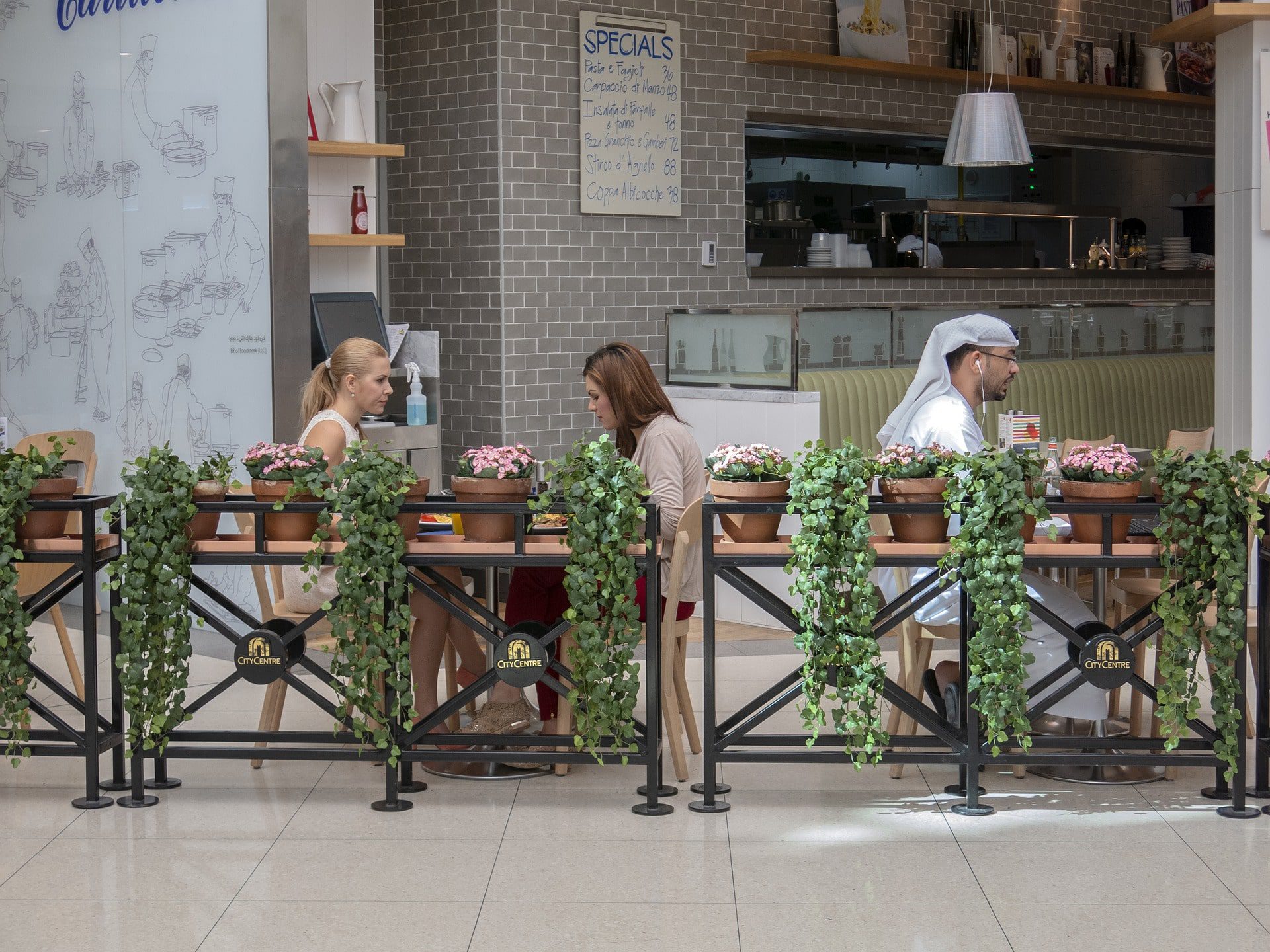 TOP 3: Things To Do in Dubai – The Lifestyle...