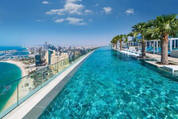 world's highest infinity pool | Address Beach Resort
